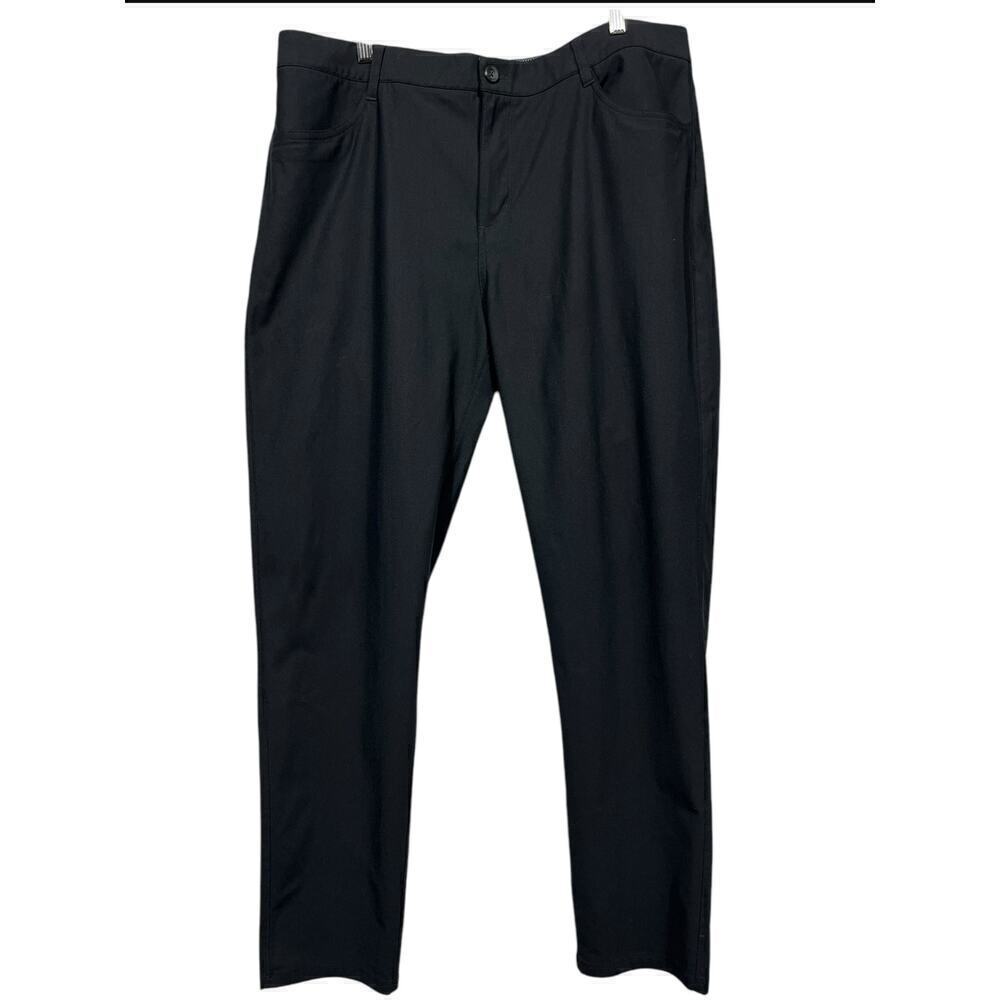 Vuori Men’s Black Meta Pant / Size-38